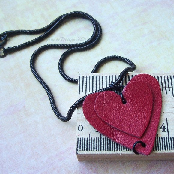 Hand Made Leather Hearts Necklace - Picture 2 of 2